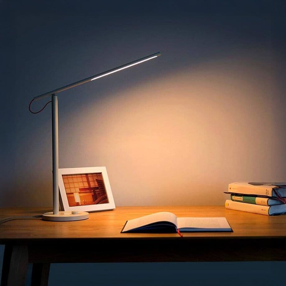 Lampu Meja LED Pintar 1S